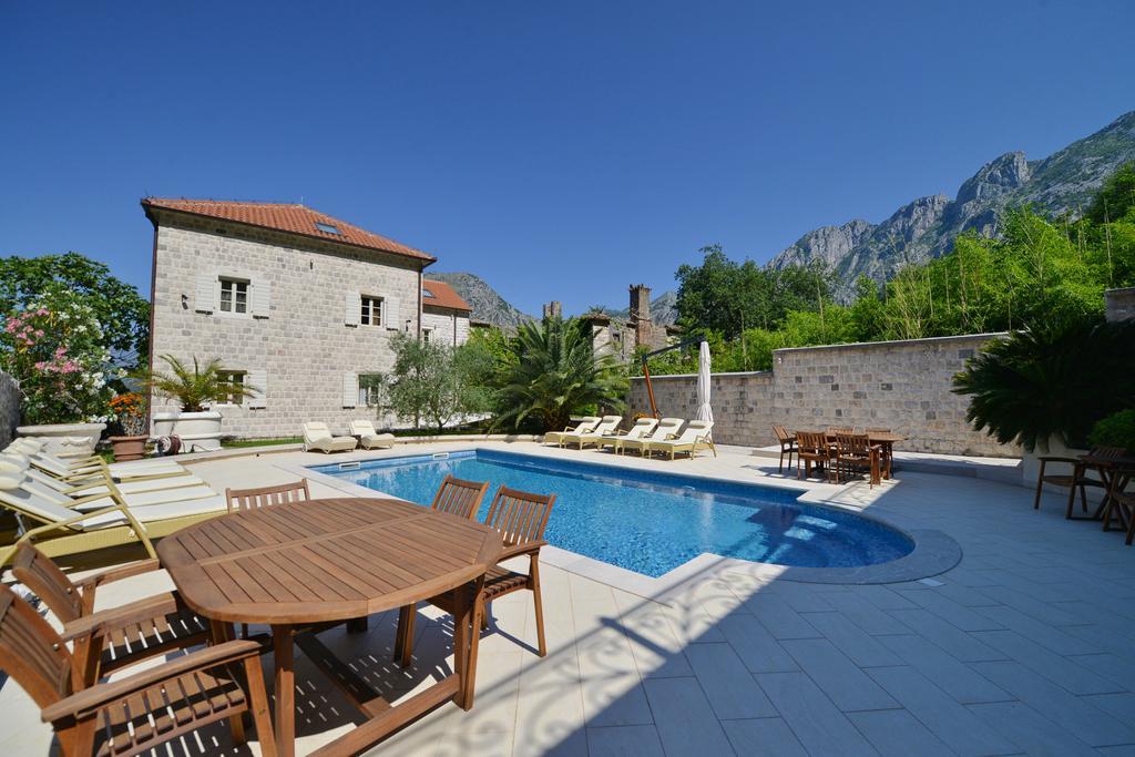 Vila Nikcevic * Kotor